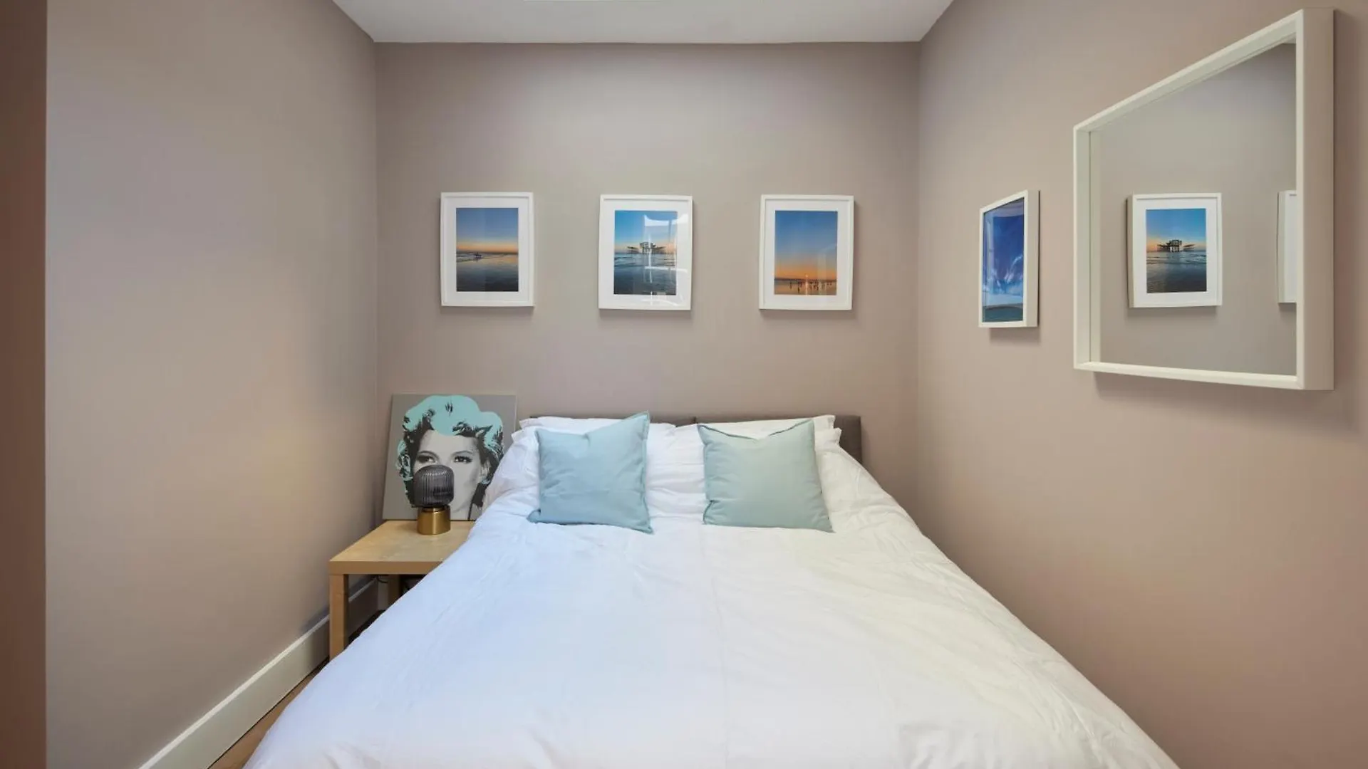 Lansdowne House Hove Bed & Breakfast Brighton
