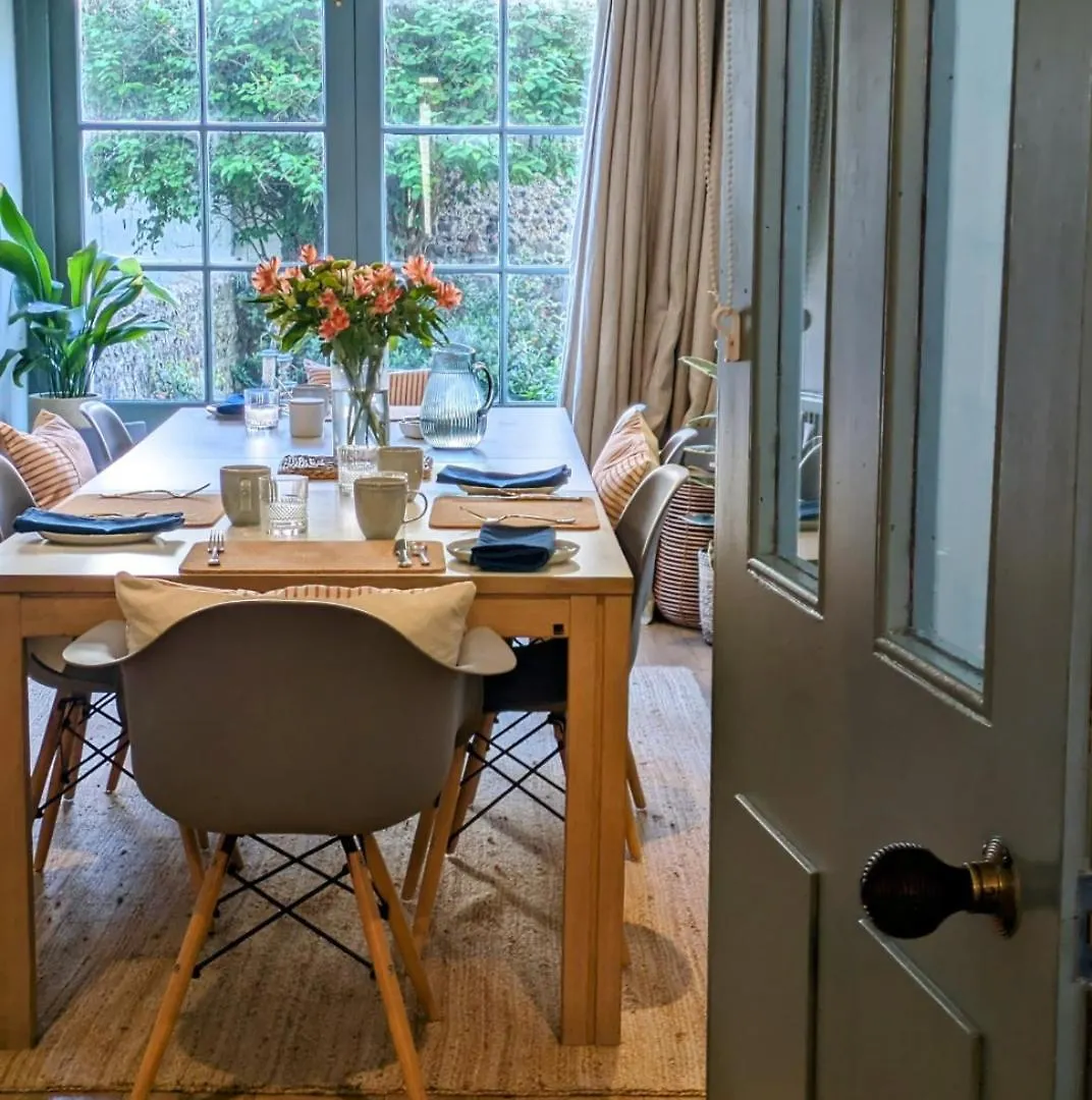 Lansdowne House Hove Bed & Breakfast Brighton
