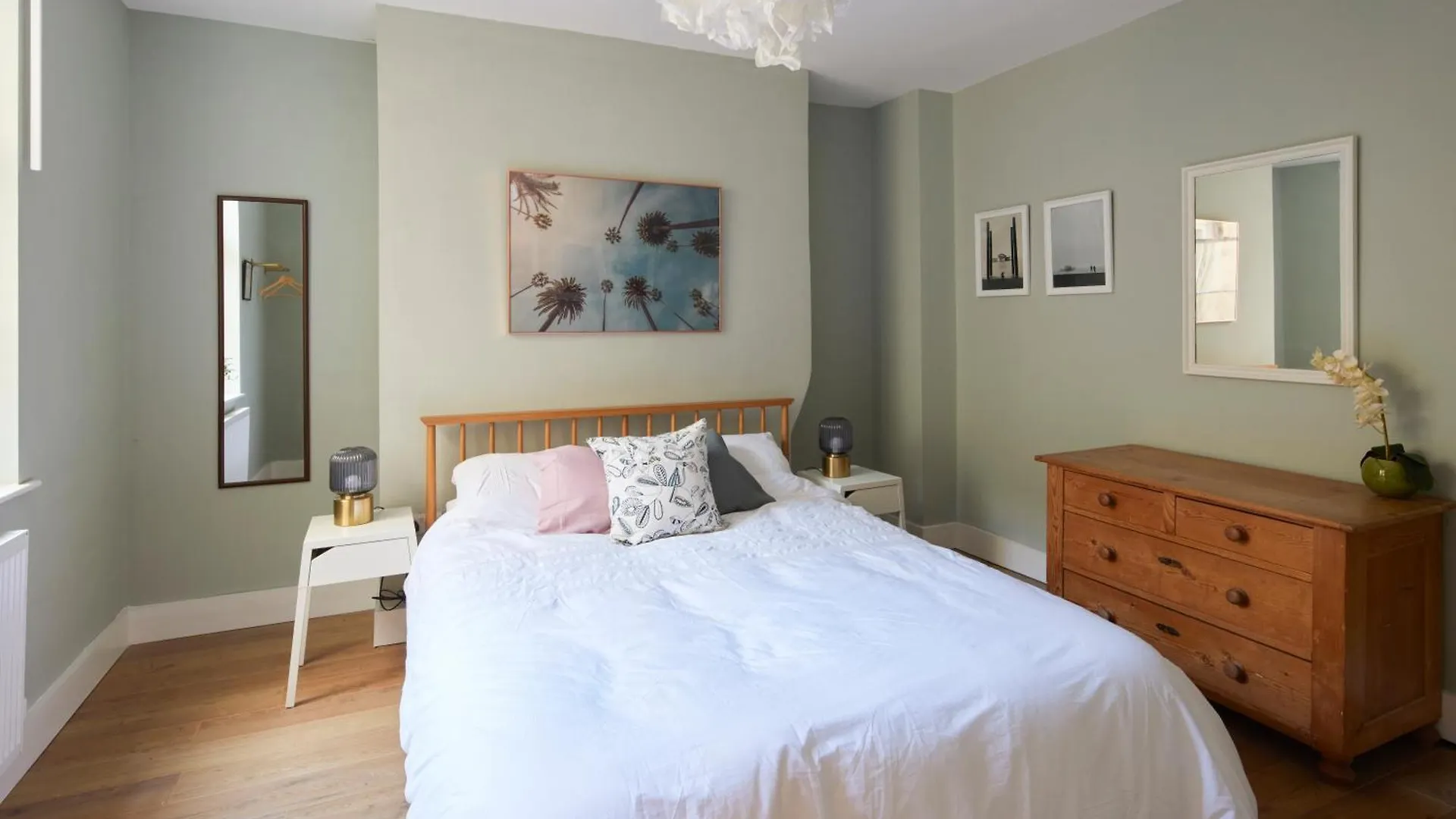 Lansdowne House Hove Bed & Breakfast
